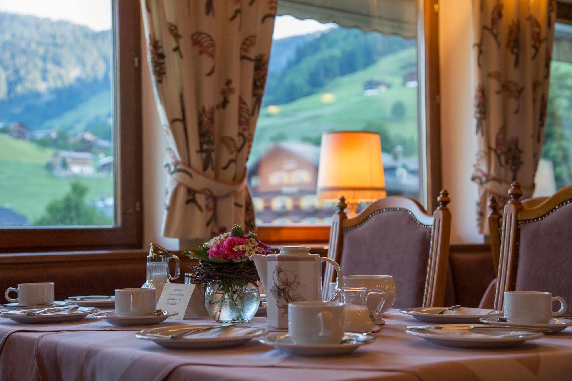 Hotel Elisabeth Schoppernau Eksteriør bilde